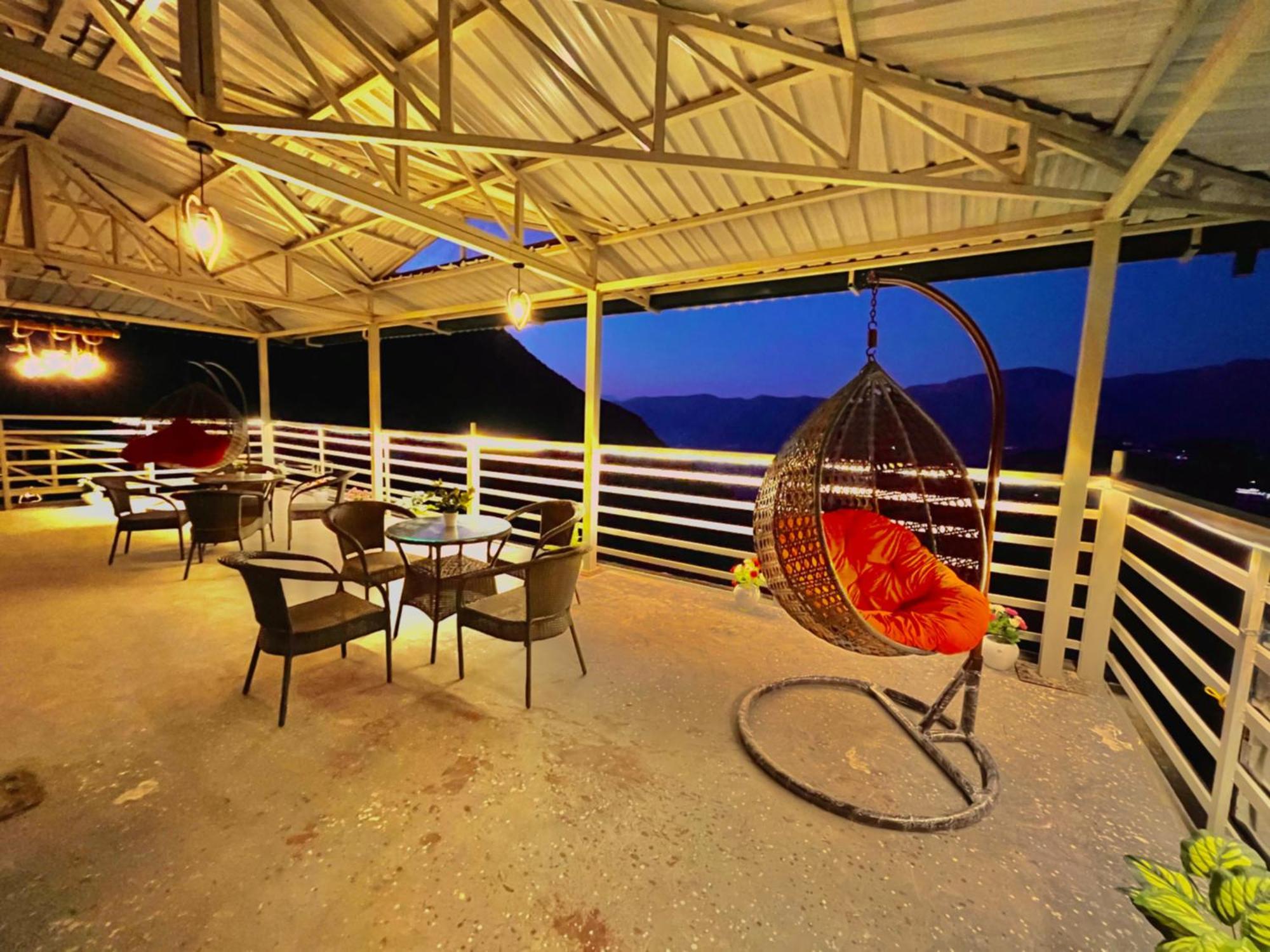 Sitara Hotel & Resort In The Lap Of Nature, มัสซูรี ภายนอก รูปภาพ