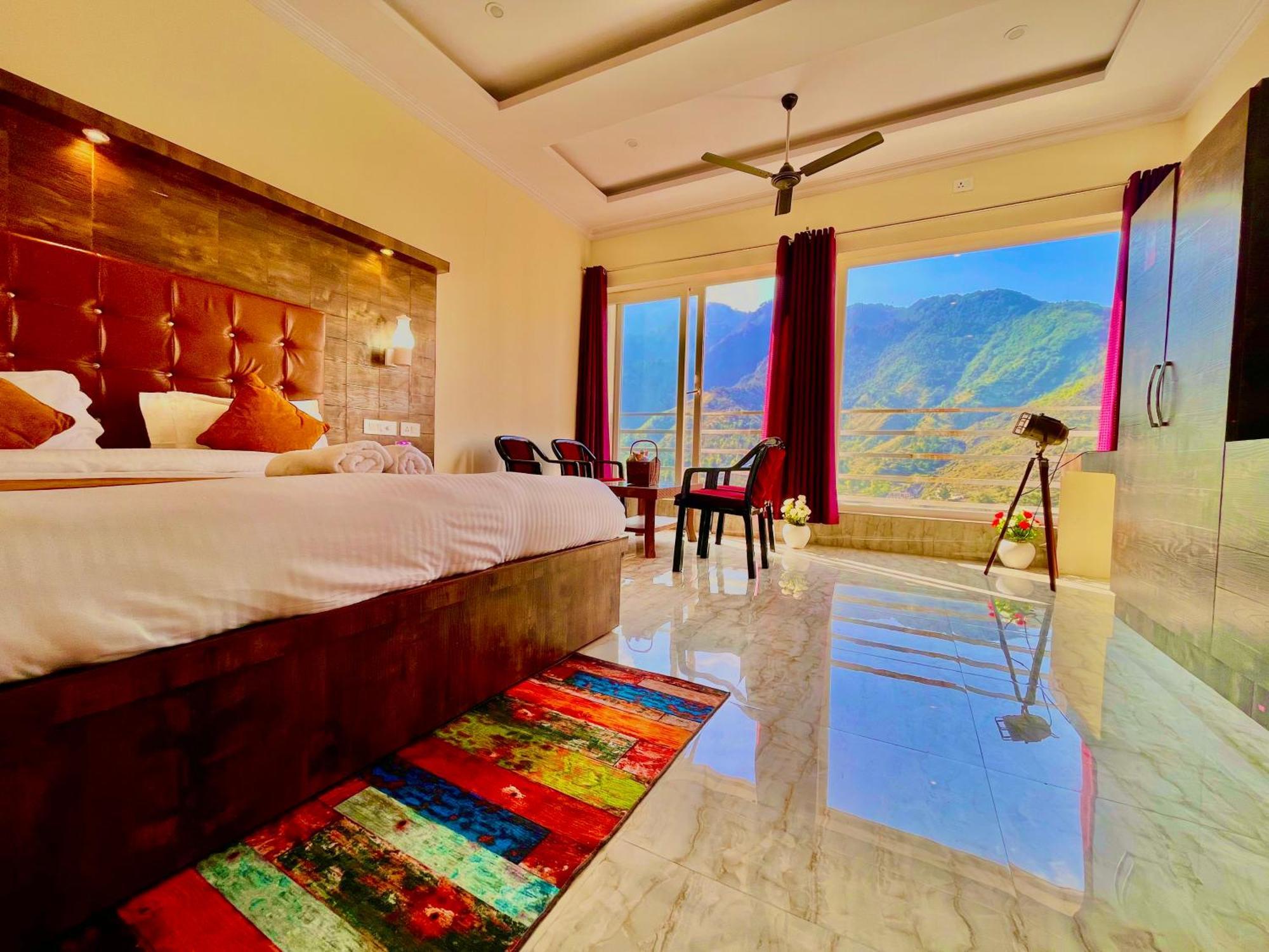 Sitara Hotel & Resort In The Lap Of Nature, มัสซูรี ภายนอก รูปภาพ