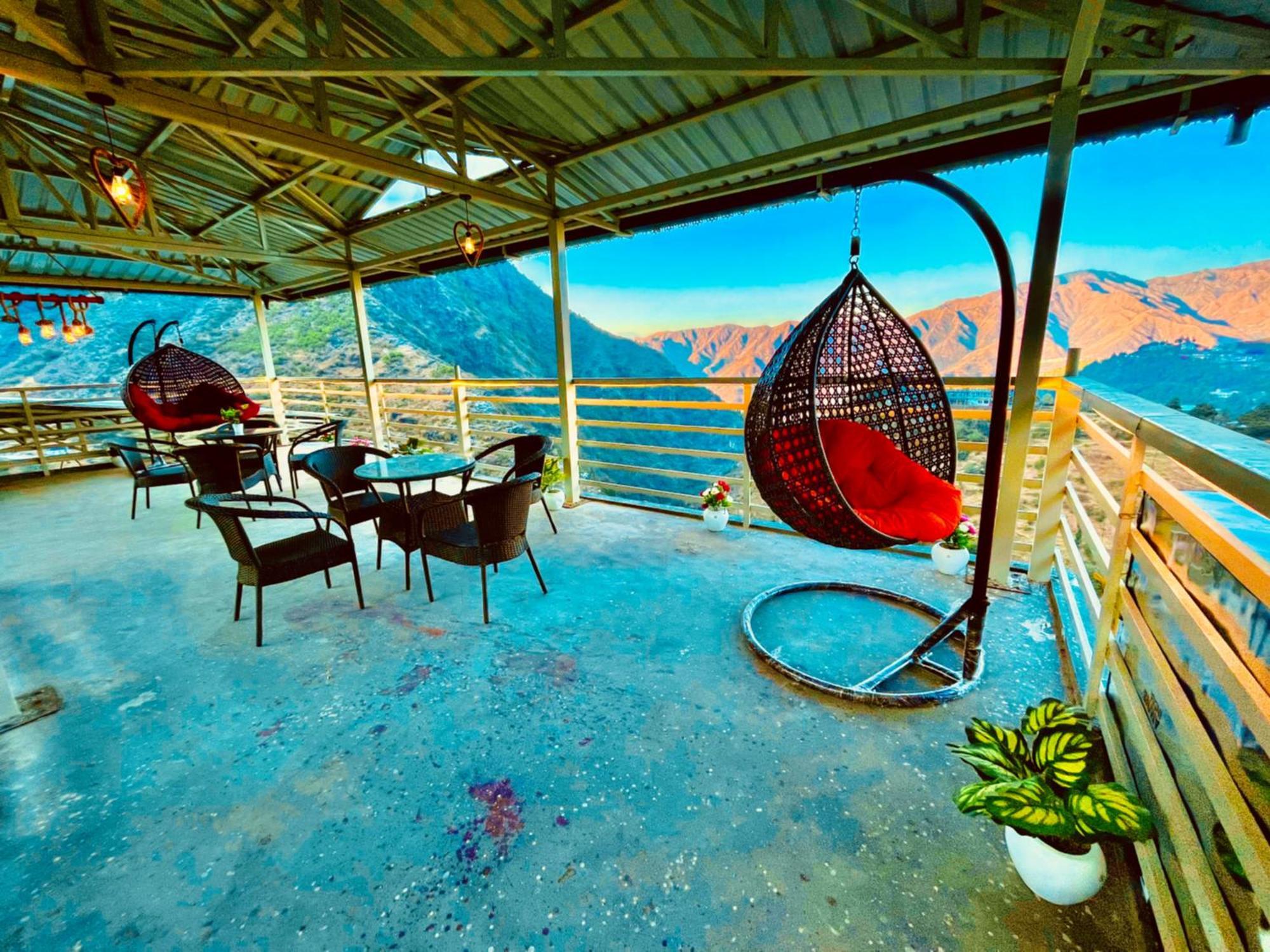Sitara Hotel & Resort In The Lap Of Nature, มัสซูรี ภายนอก รูปภาพ