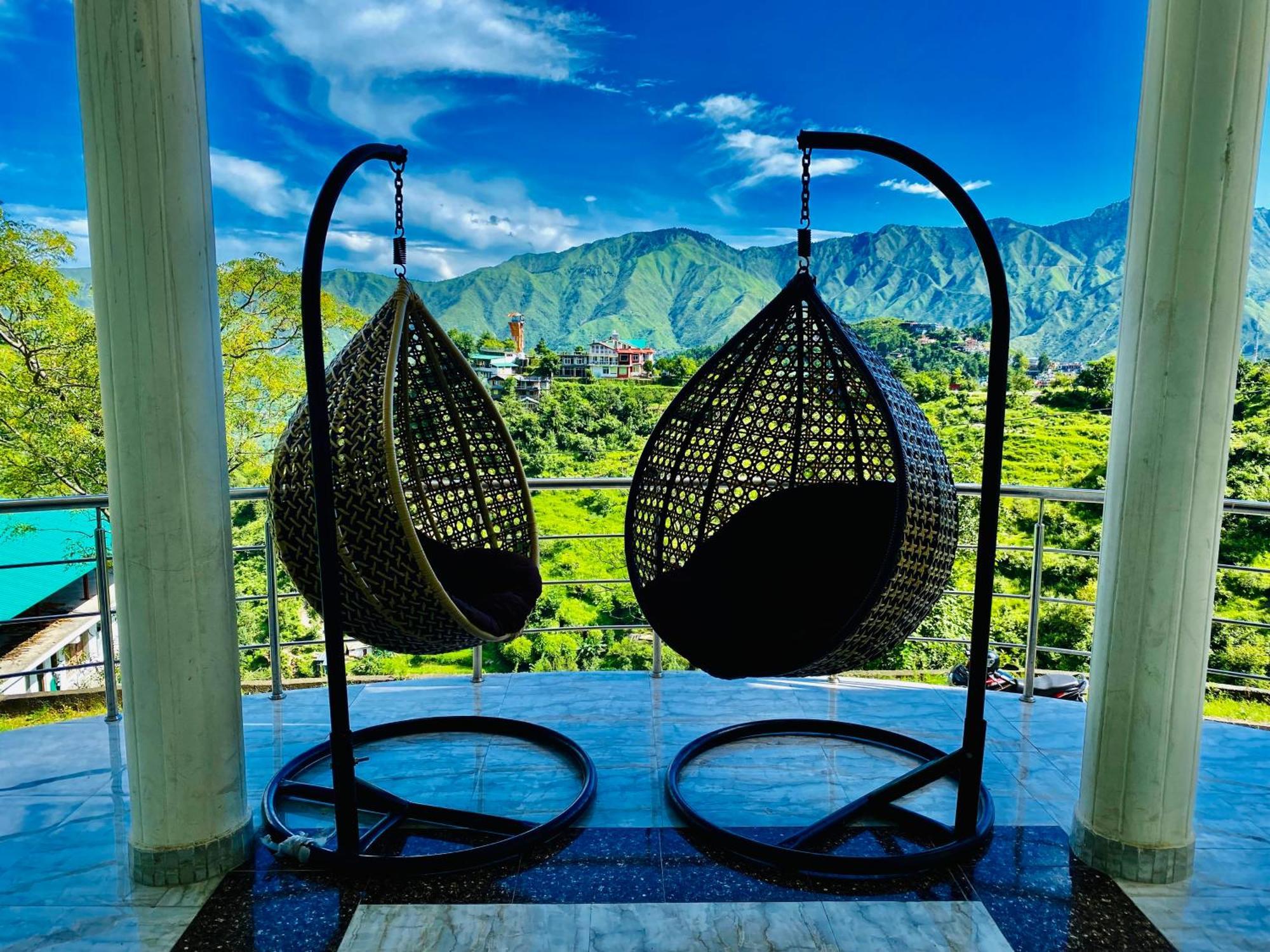 Sitara Hotel & Resort In The Lap Of Nature, มัสซูรี ภายนอก รูปภาพ
